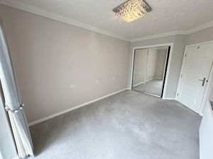 Bedroom- click for photo gallery